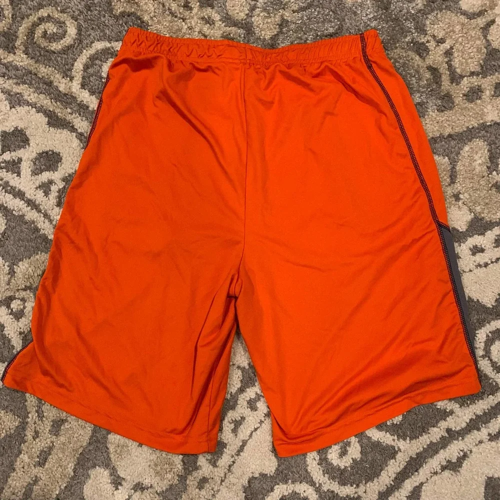 Denver Broncos NFL Team Apparel TX3 Cool Performance Shorts Men’s Size‎ Medium
